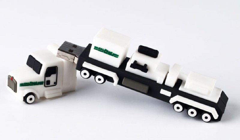 Trailer USB Flash Drives